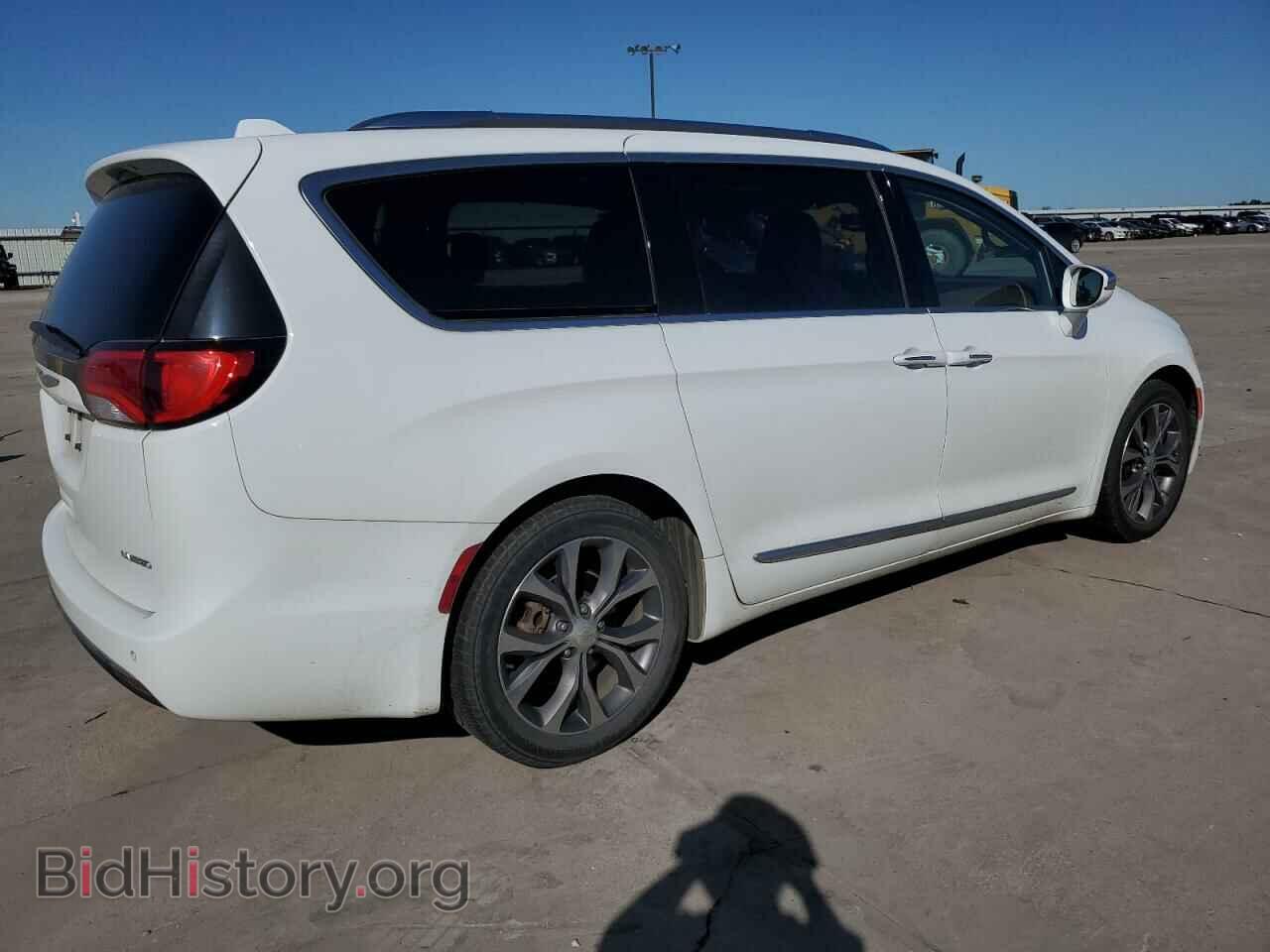 2017 CHRYSLER PACIFICA - VIN: 2C4RC1GG2HR533766 - Фото 3