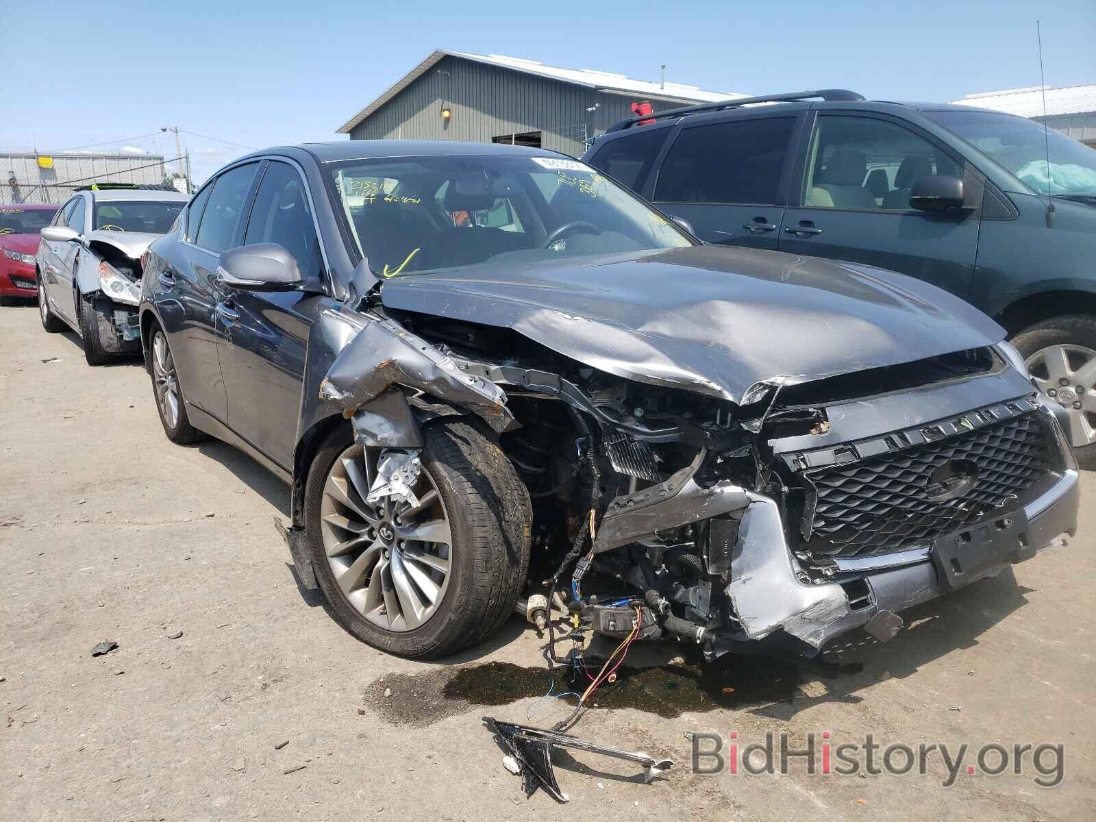 Photo JN1EV7AR2JM433586 - INFINITI Q50 2018