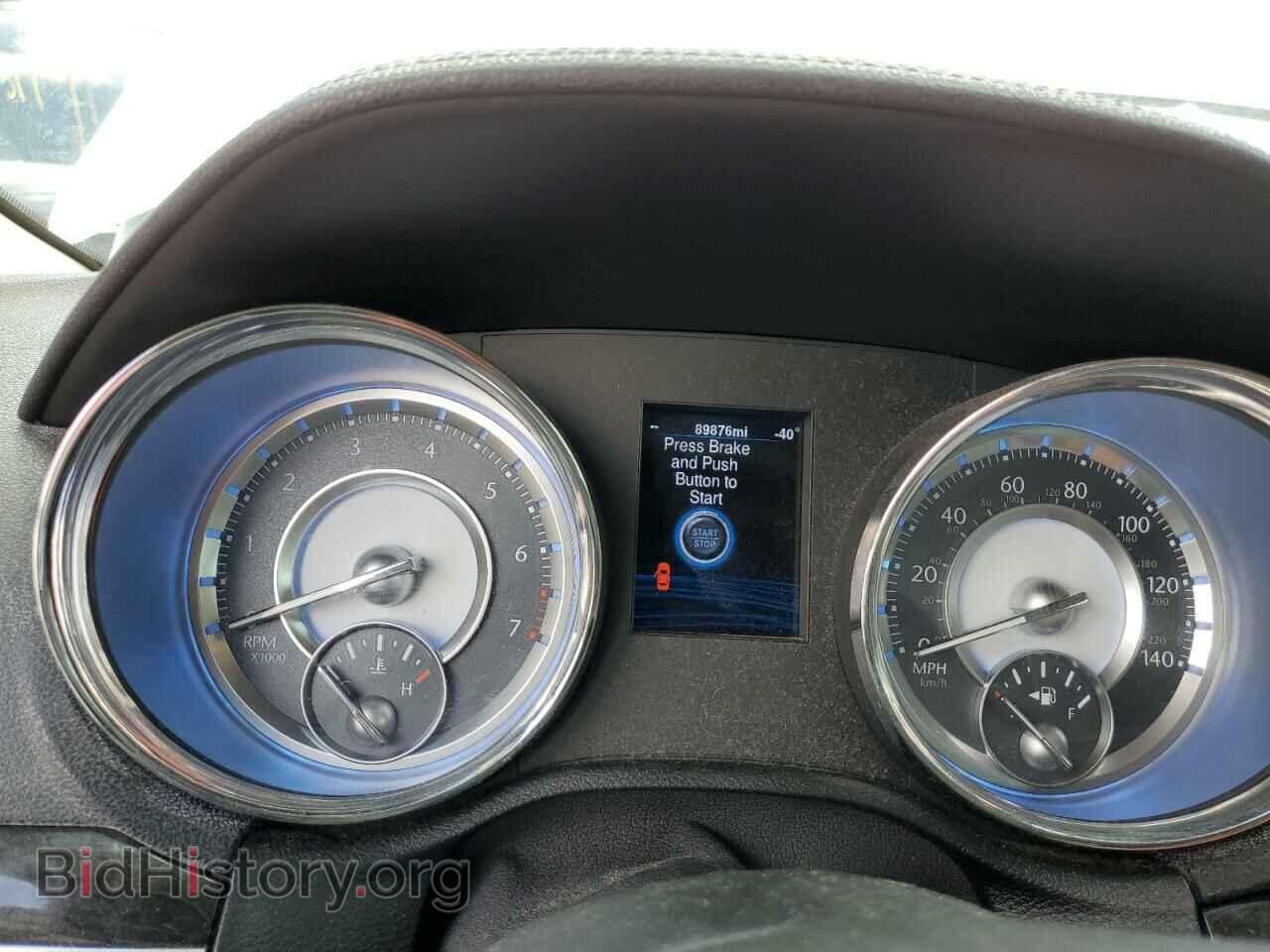 2014 CHRYSLER 300 - VIN: 2C3CCAAGXEH200218 - Фото 9