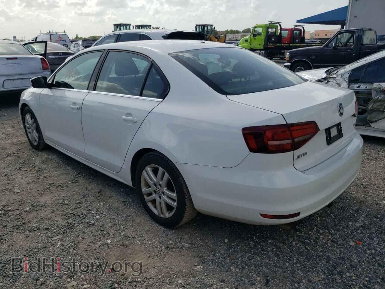 2017 VOLKSWAGEN JETTA - VIN: 3VW2B7AJ5HM209372 - Фото 3