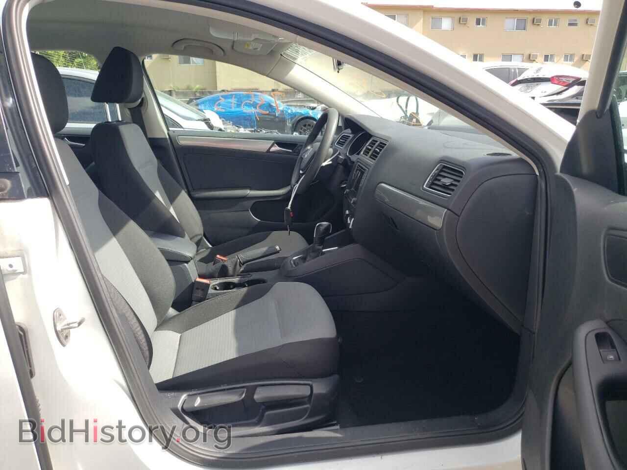 2017 VOLKSWAGEN JETTA - VIN: 3VW2B7AJ5HM209372 - Фото 5