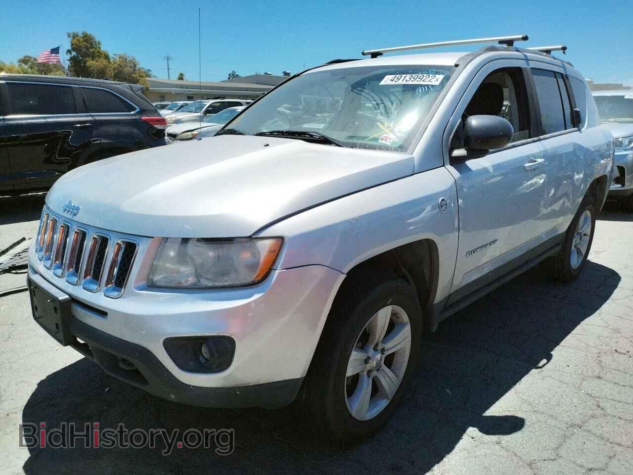 2011 JEEP COMPASS - VIN: 1J4NF1FB8BD279111 - Фото 2