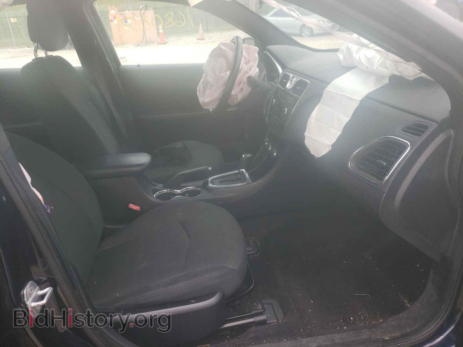 2011 CHRYSLER 200 - VIN: 1C3BC1FB4BN600027 - Фото 5