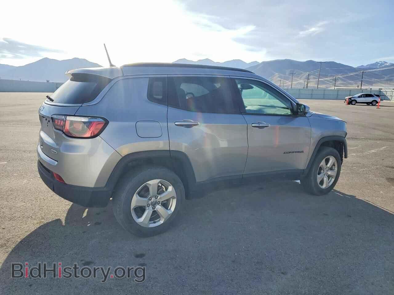2018 JEEP COMPASS - VIN: 3C4NJDBB0JT481543 - Фото 3