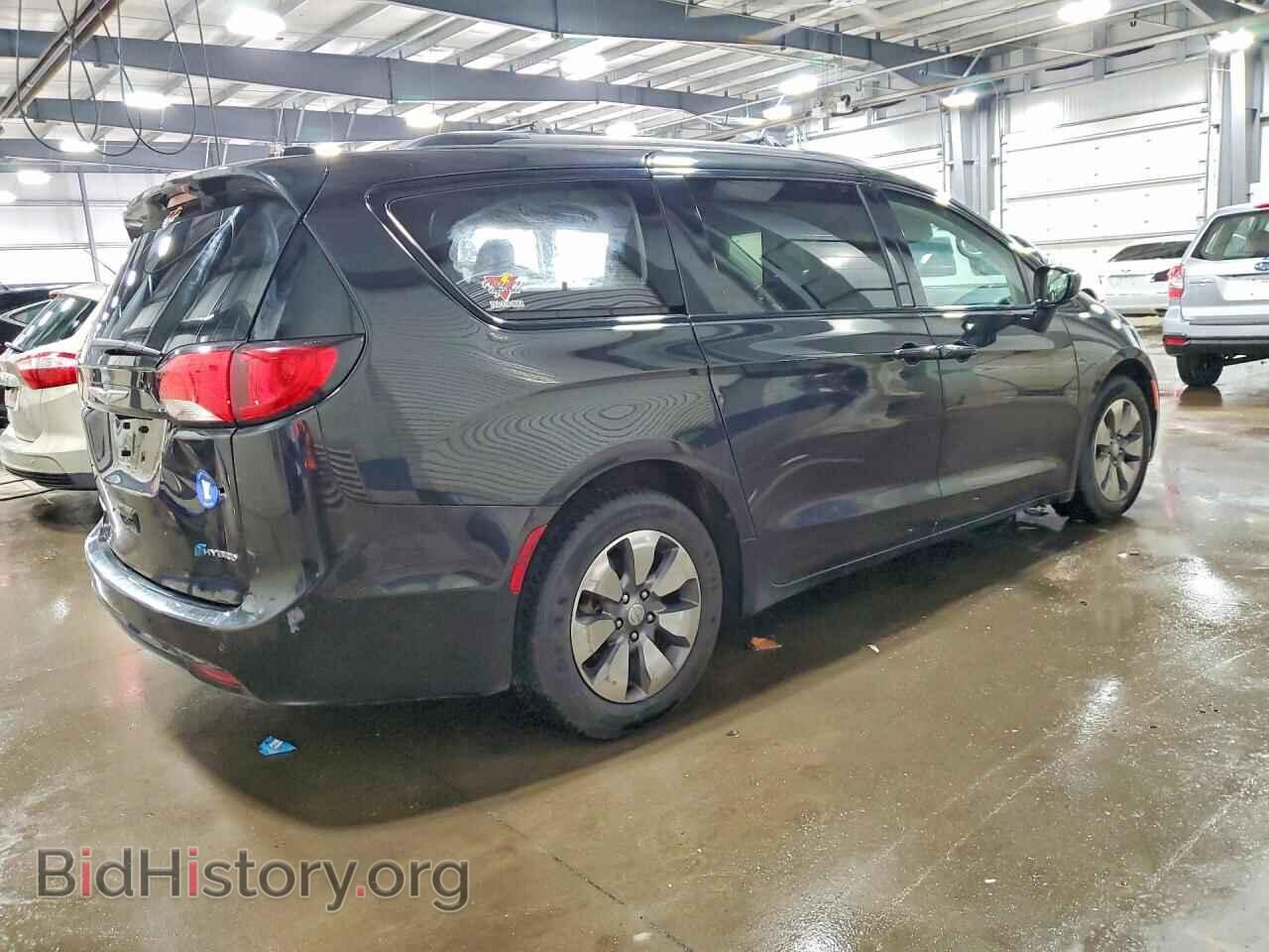 2018 CHRYSLER PACIFICA - VIN: 2C4RC1L70JR340625 - Фото 3