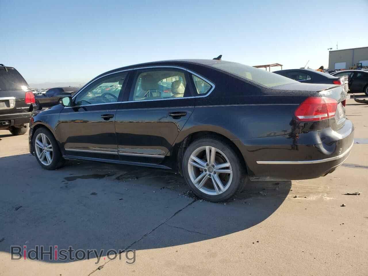 2013 VOLKSWAGEN PASSAT - VIN: 1VWCN7A37DC005018 - Фото 2