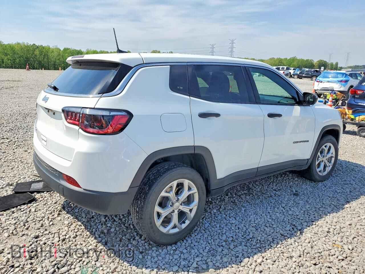 2024 JEEP COMPASS - VIN: 3C4NJDAN3RT169045 - Фото 3