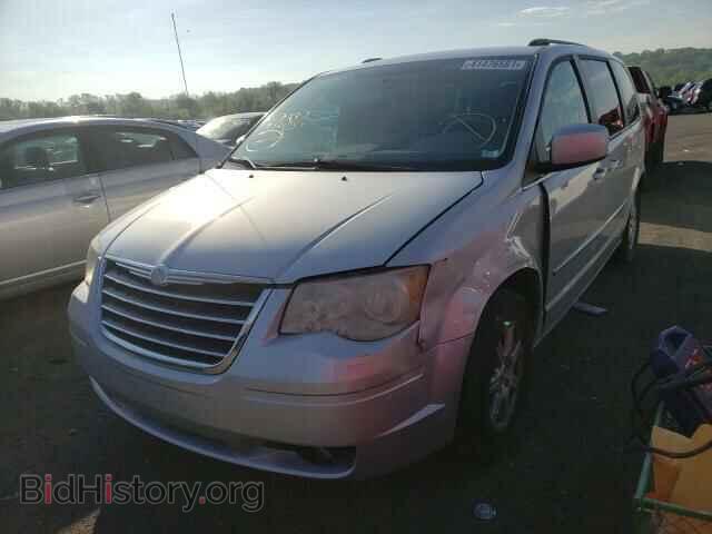 2010 CHRYSLER MINIVAN - VIN: 2A4RR5DX0AR320275 - Photo 2