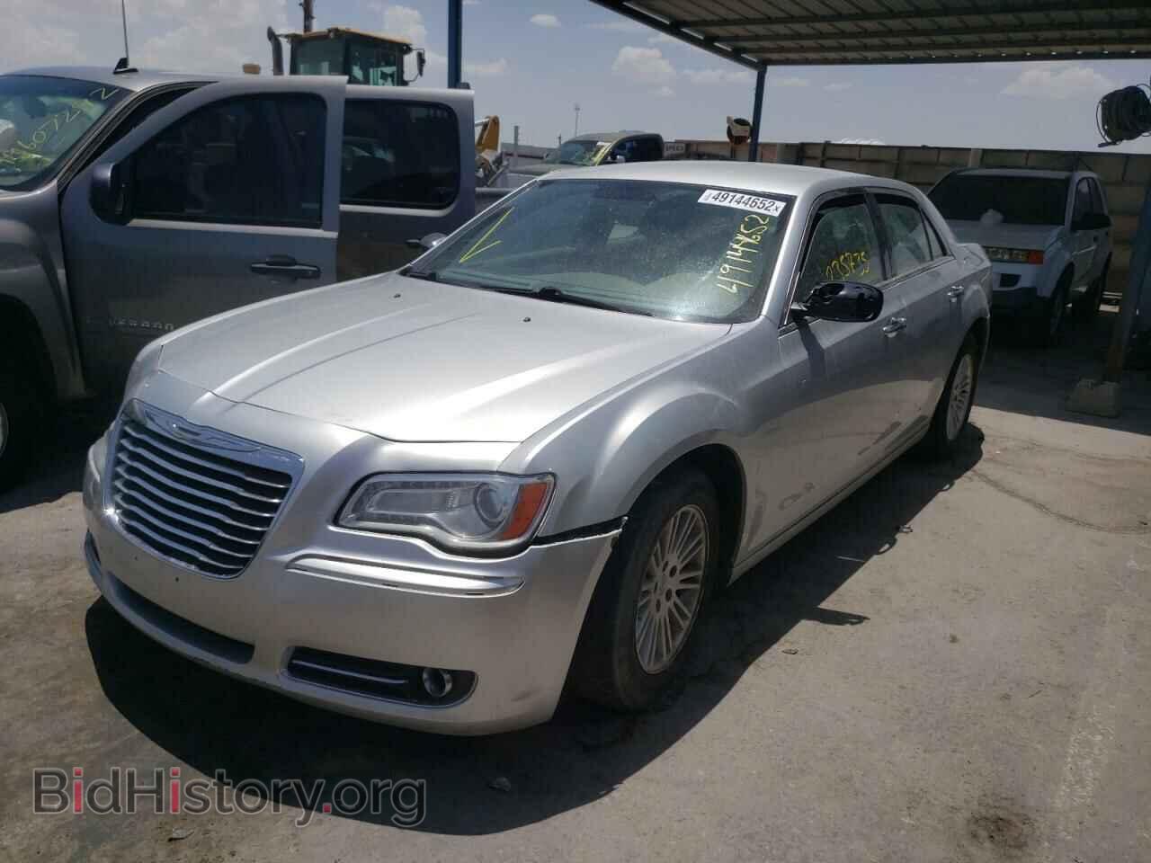 2012 CHRYSLER 300 - VIN: 2C3CCACG4CH308411 - Фото 2