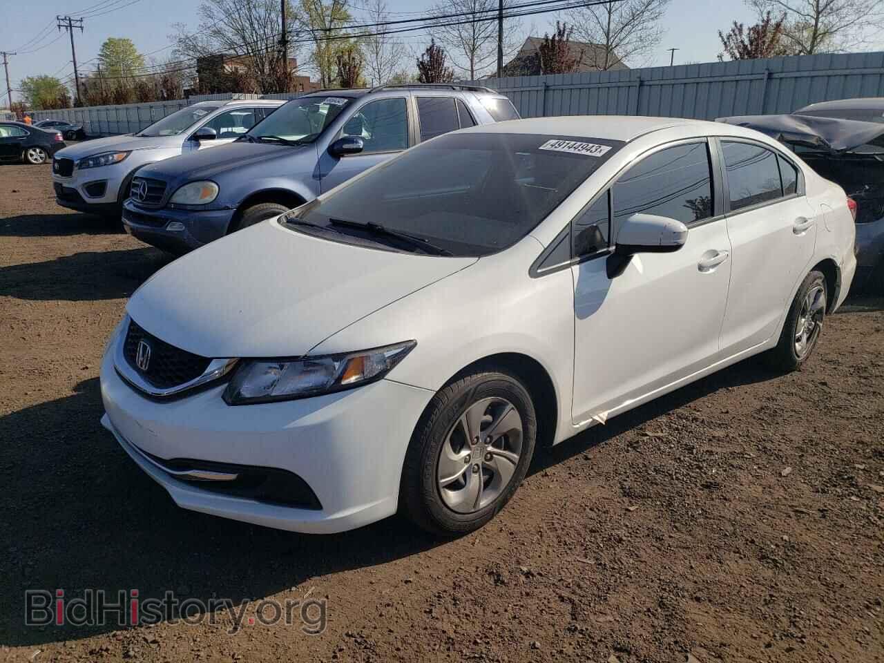 Фотография 19XFB2F51FE705375 - HONDA CIVIC 2015