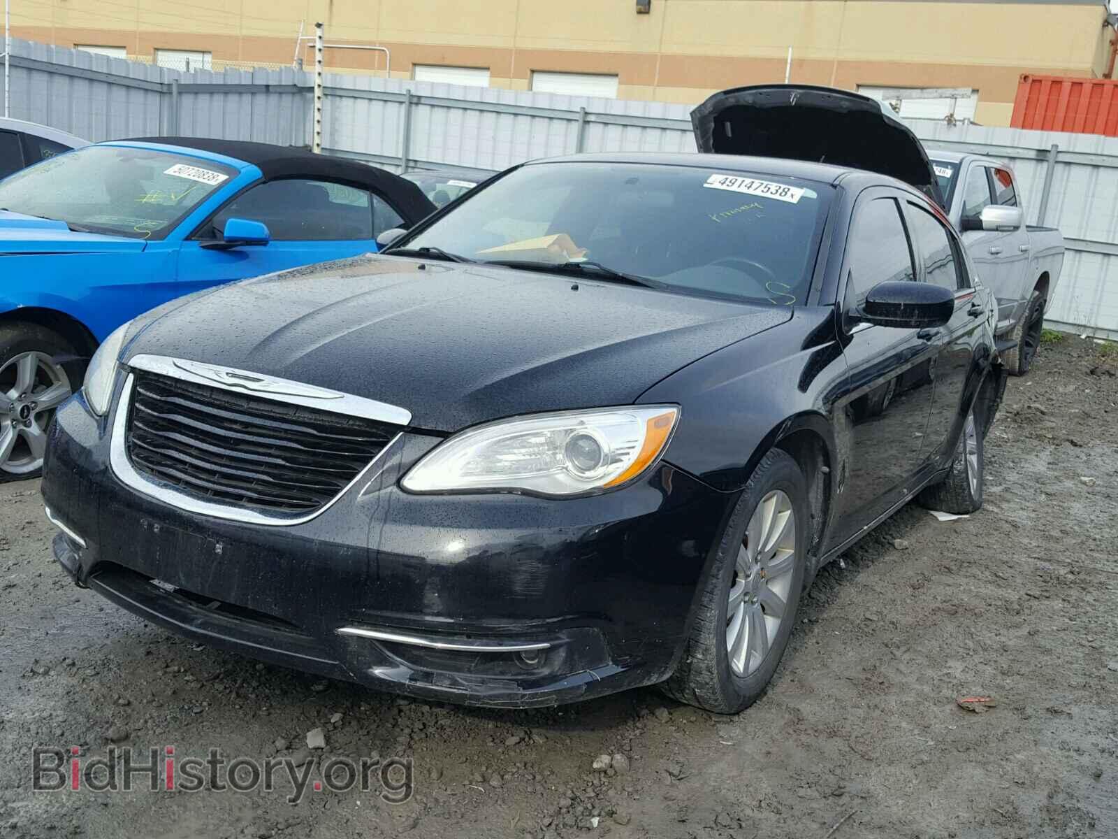 2011 CHRYSLER 200 - VIN: 1C3BC1FB2BN560238 - Фото 2