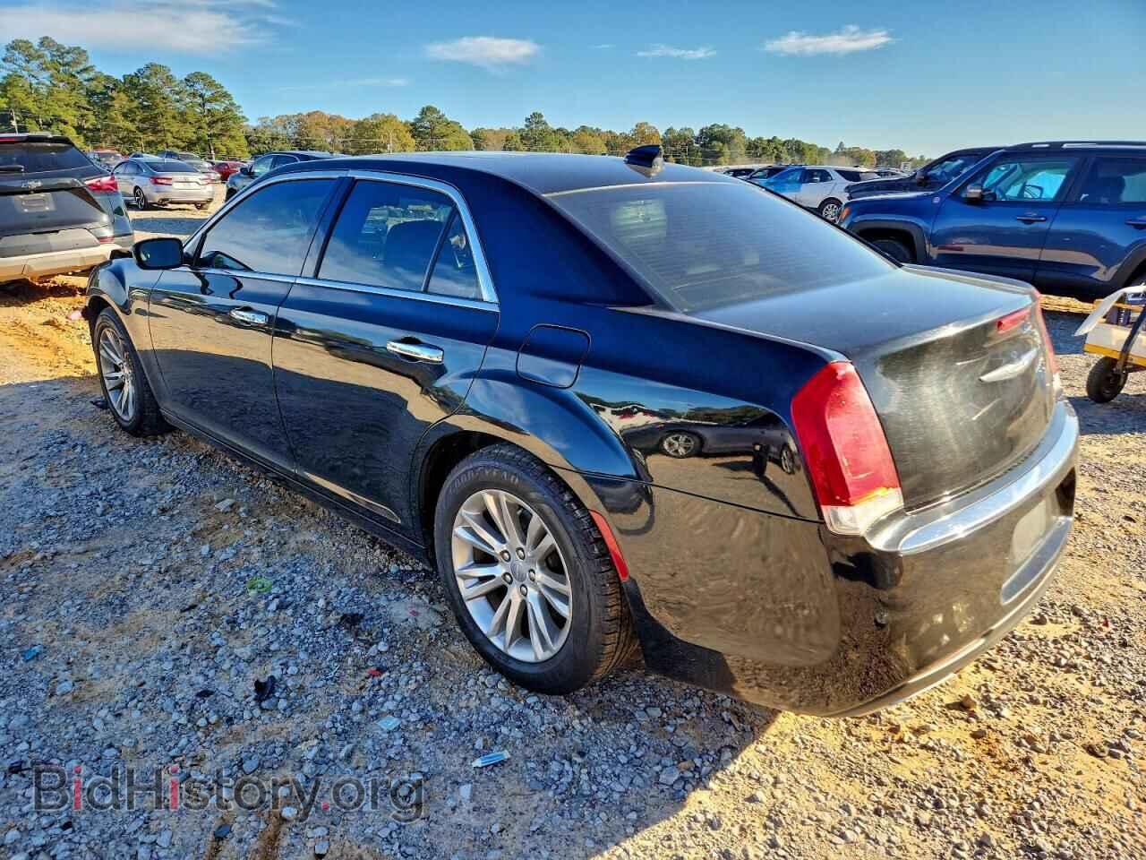 2017 CHRYSLER 300 - VIN: 2C3CCAEG3HH564494 - Photo 2