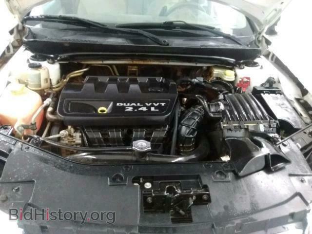 2012 CHRYSLER 200 - VIN: 1C3CCBAB2CN226018 - Фото 7
