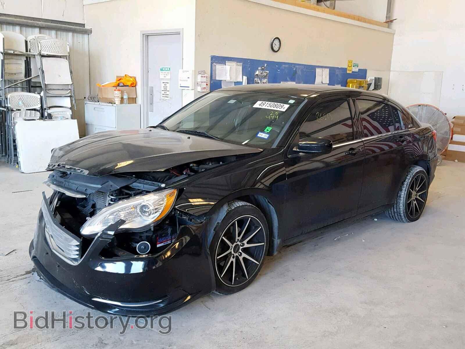 2012 CHRYSLER 200 - VIN: 1C3CCBAB5CN125474 - Photo 2