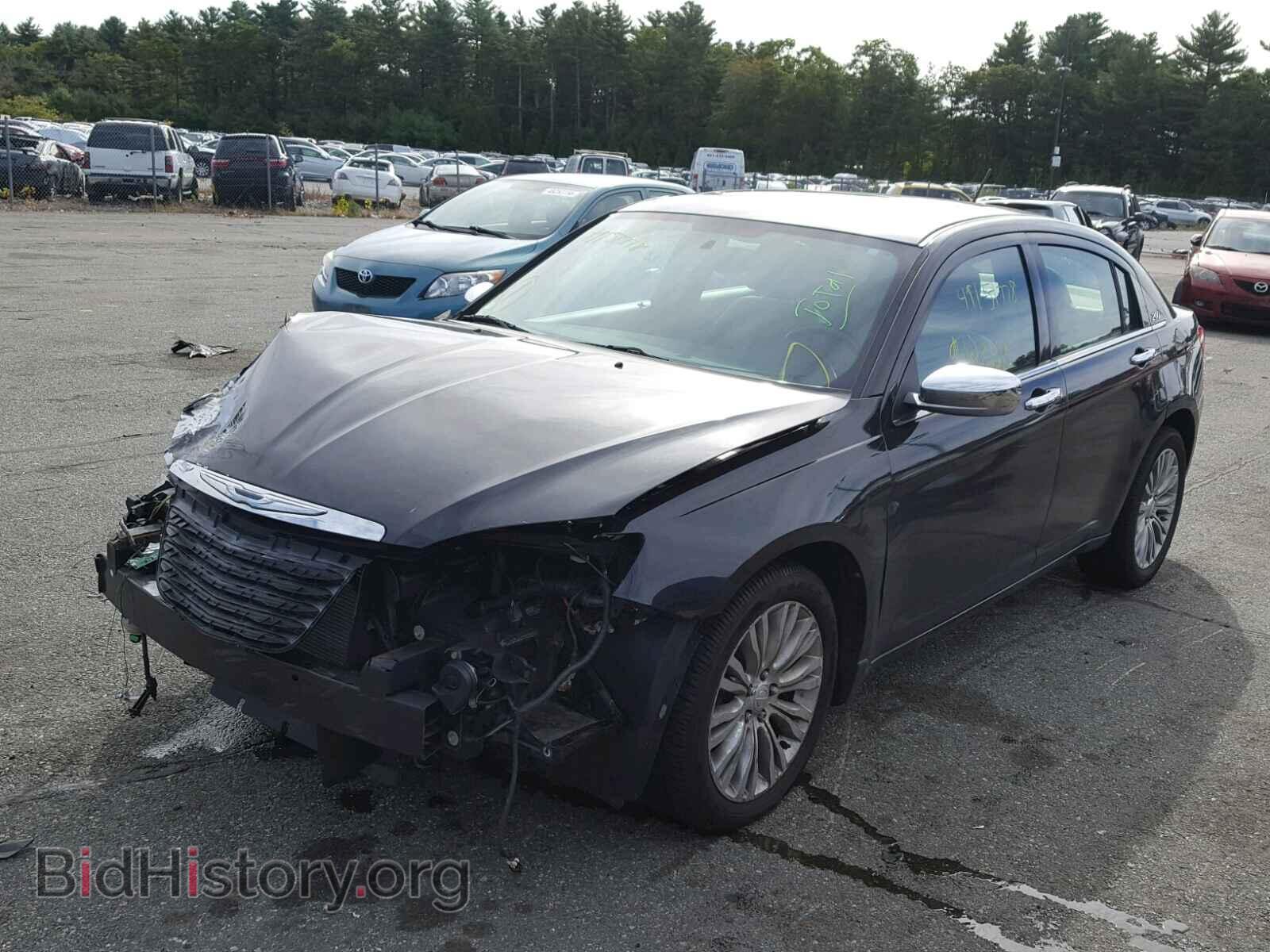 2011 CHRYSLER 200 - VIN: 1C3BC2FG9BN519980 - Фото 2