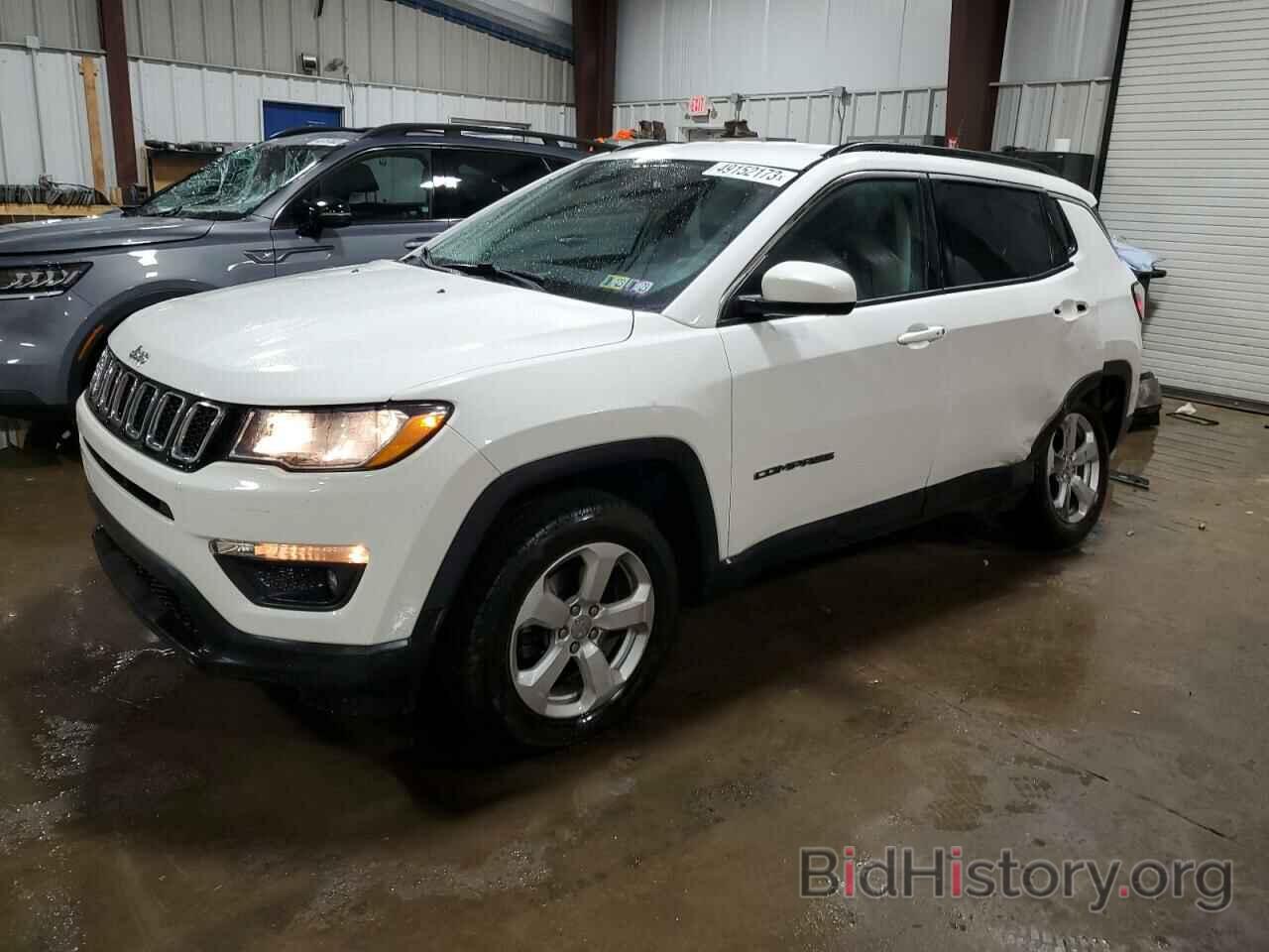 Photo 3C4NJDBB4HT645760 - JEEP COMPASS 2017