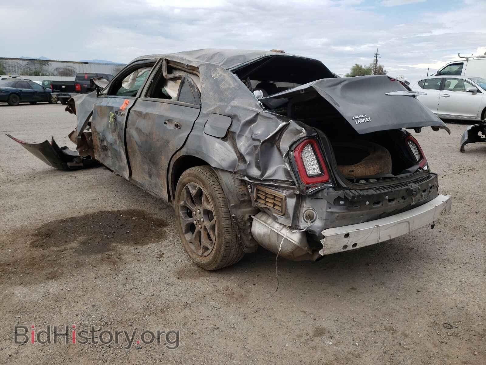 2019 CHRYSLER 300 - VIN: 2C3CCAGG6KH539657 - Фото 3