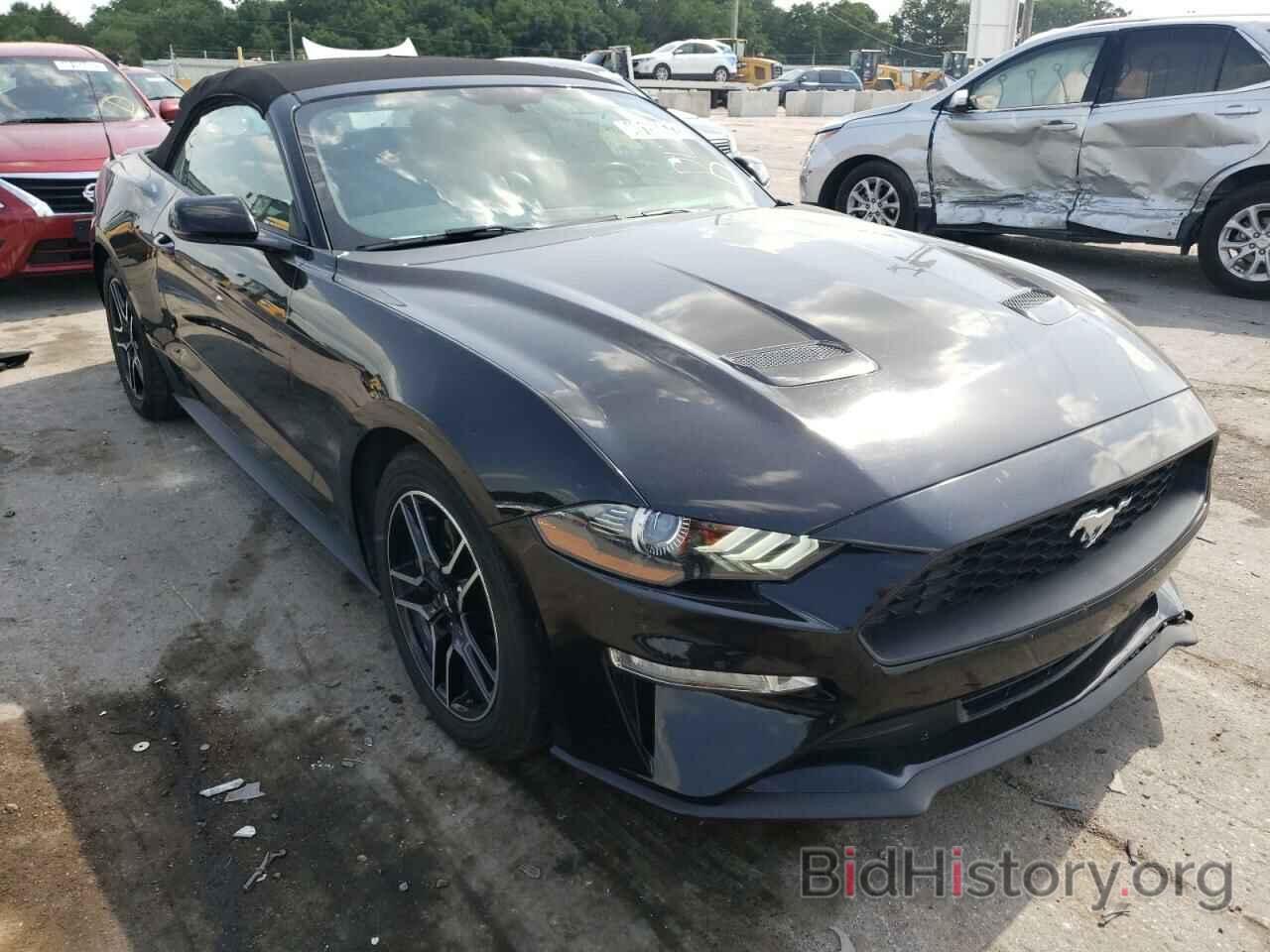 Photo 1FATP8UH7L5118843 - FORD MUSTANG 2020