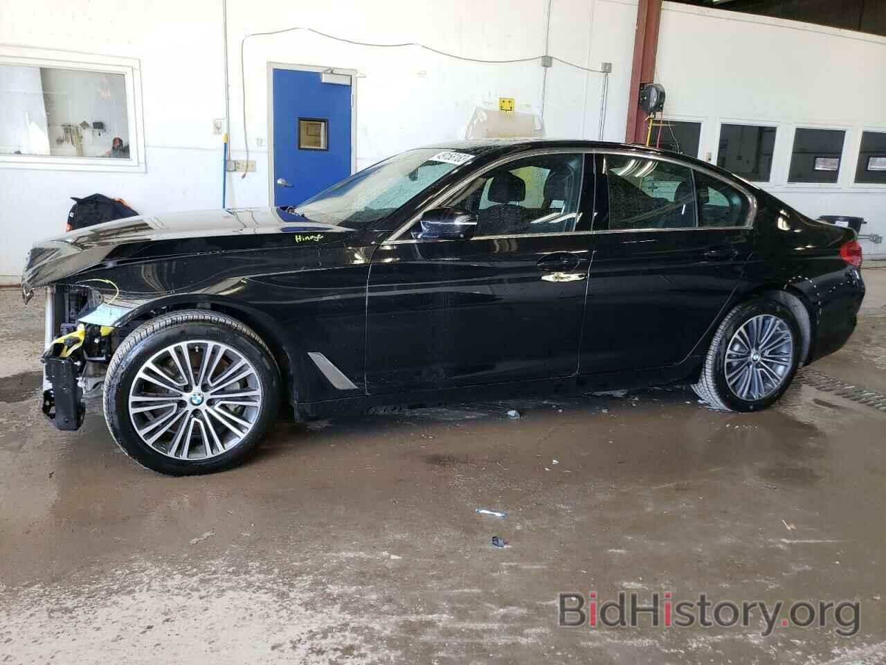 Фотография WBAJA7C54KWC77462 - BMW 5 SERIES 2019