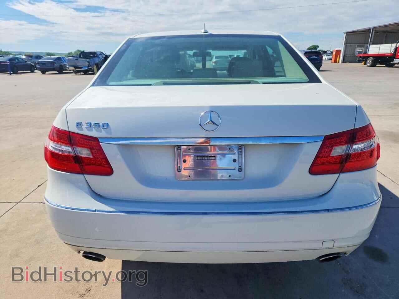 2010 MERCEDES-BENZ E-CLASS - VIN: WDDHF5GB2AA031581 - Фото 6