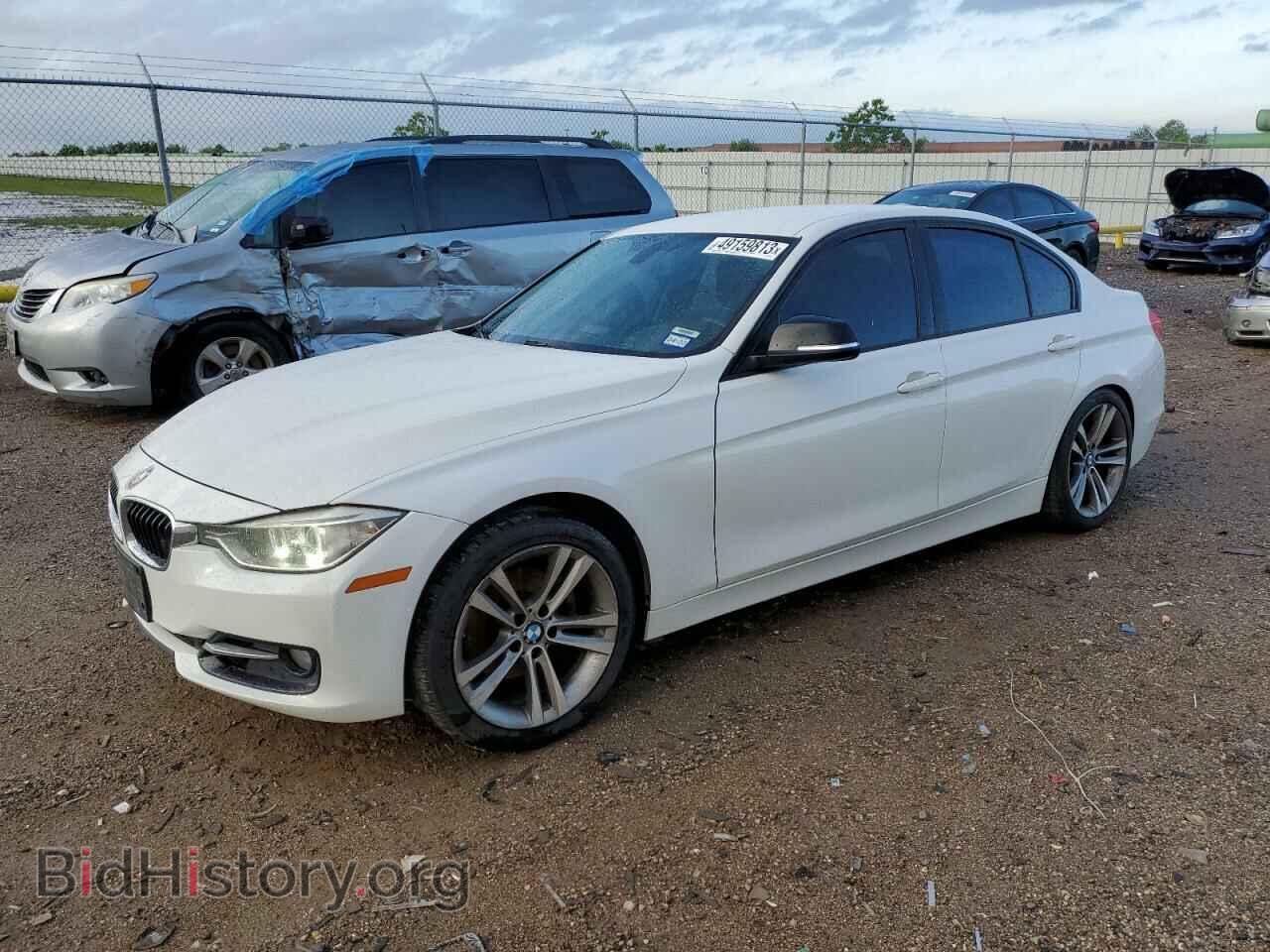 Photo WBA3A5C57CF452802 - BMW 3 SERIES 2012