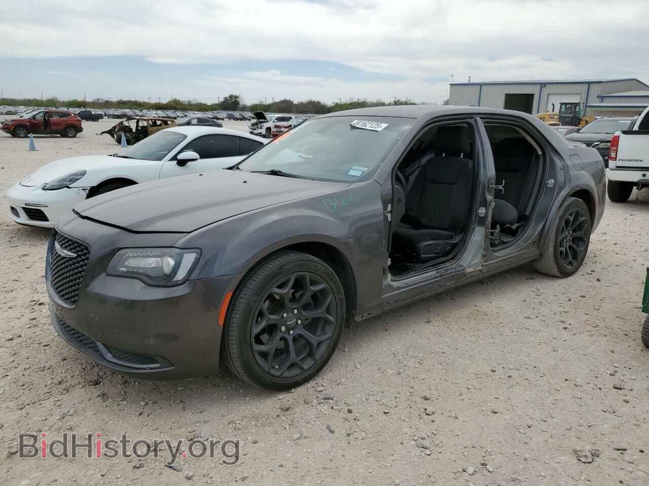 Photo 2C3CCAAG8KH602041 - CHRYSLER 300 2019
