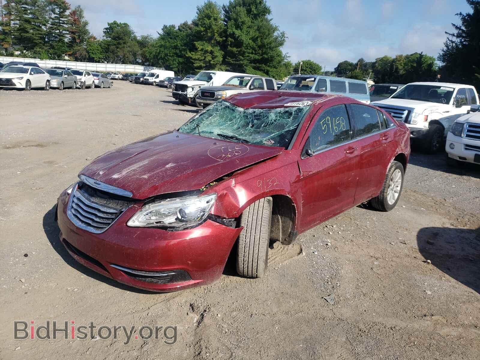 2013 CHRYSLER 200 - VIN: 1C3CCBBB7DN739183 - Фото 2