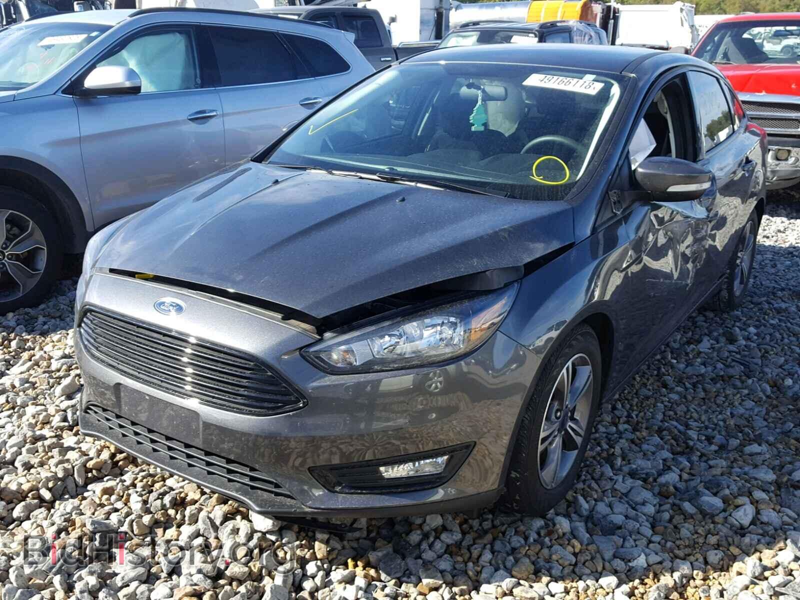 2017 FORD FOCUS - VIN: 1FADP3FE4HL306099 - Photo 2