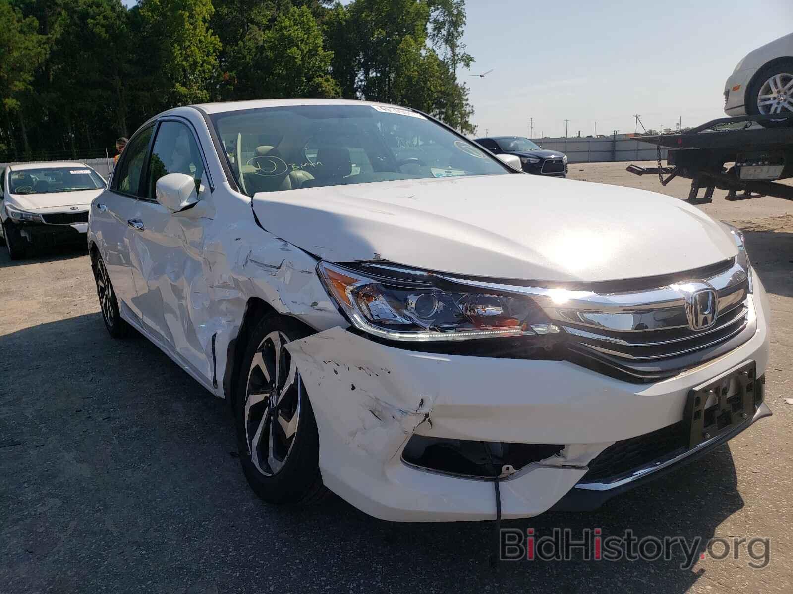 Photo 1HGCR2F76GA008676 - HONDA ACCORD 2016