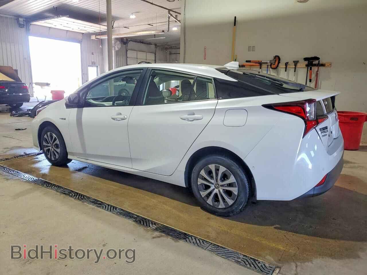 2021 TOYOTA PRIUS - VIN: JTDL9MFU8M3025933 - Фото 2