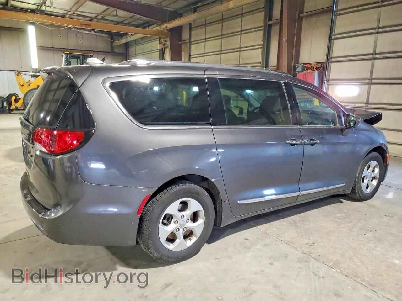 2017 CHRYSLER PACIFICA - VIN: 2C4RC1EG3HR812694 - Фото 3