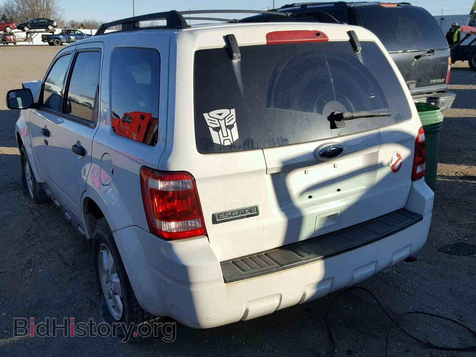 2011 FORD ESCAPE - VIN: 1FMCU9D74BKA17447 - Фото 3