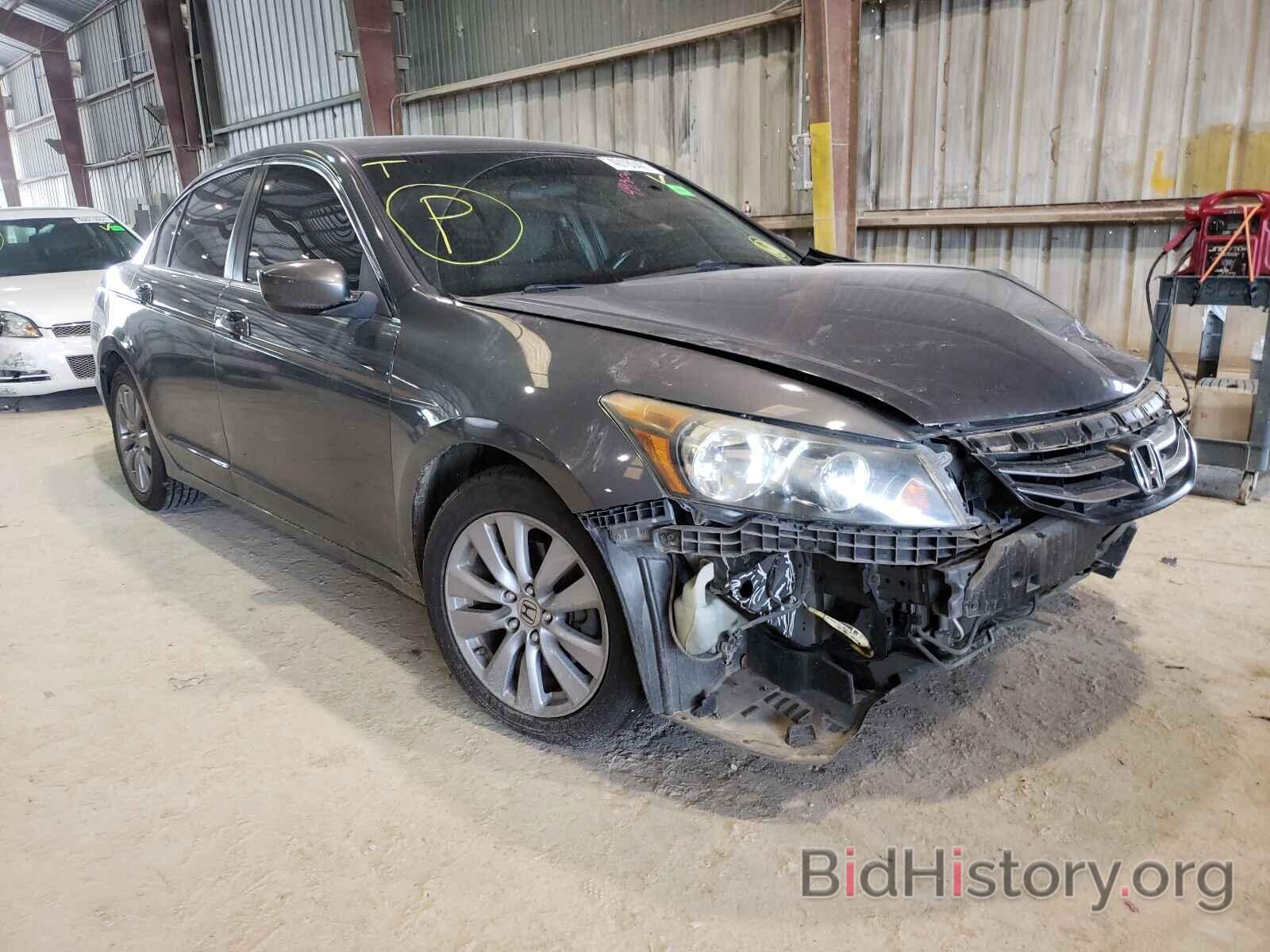 Photo 1HGCP2F71BA063597 - HONDA ACCORD 2011