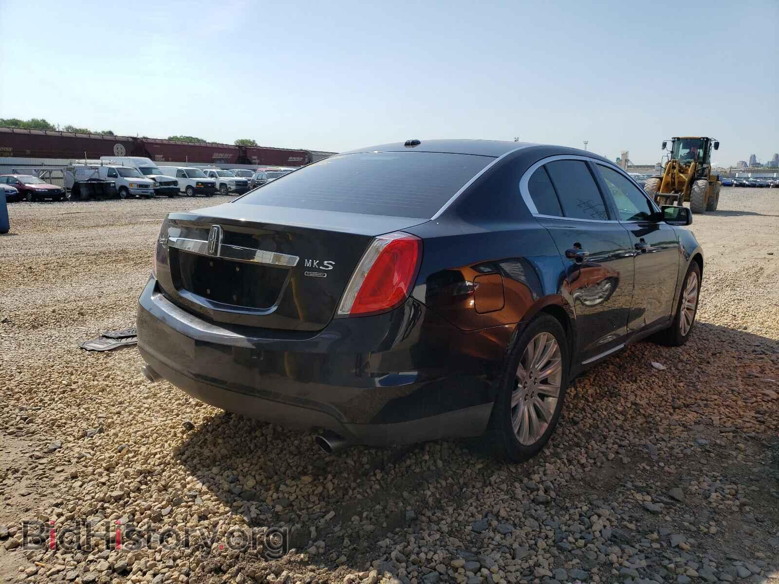 2010 LINCOLN MKS - VIN: 1LNHL9FT8AG603279 - Фото 4
