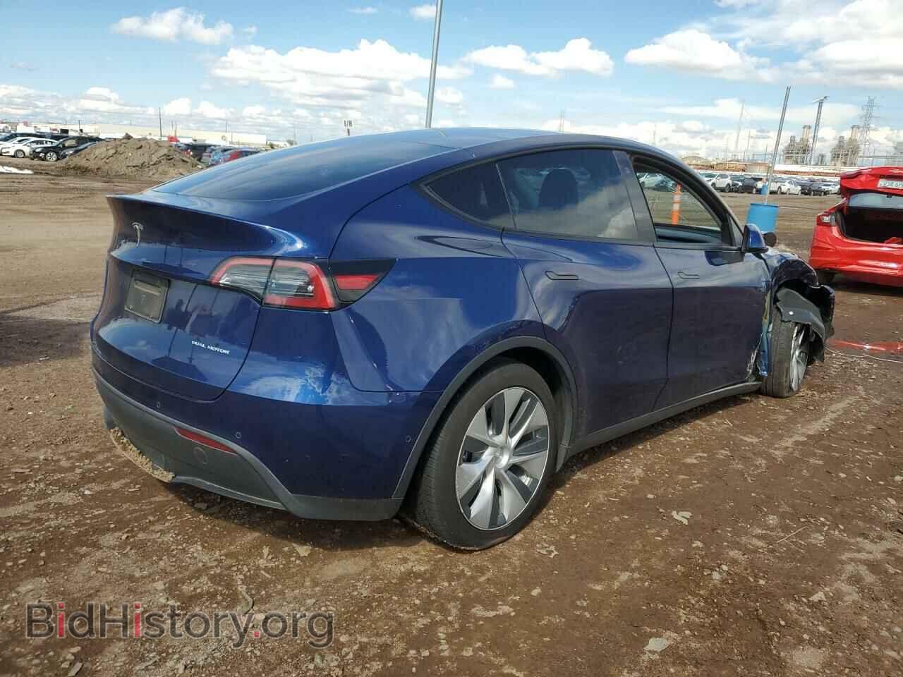 2022 TESLA MODEL Y - VIN: 7SAYGAEE3NF329456 - Photo 3