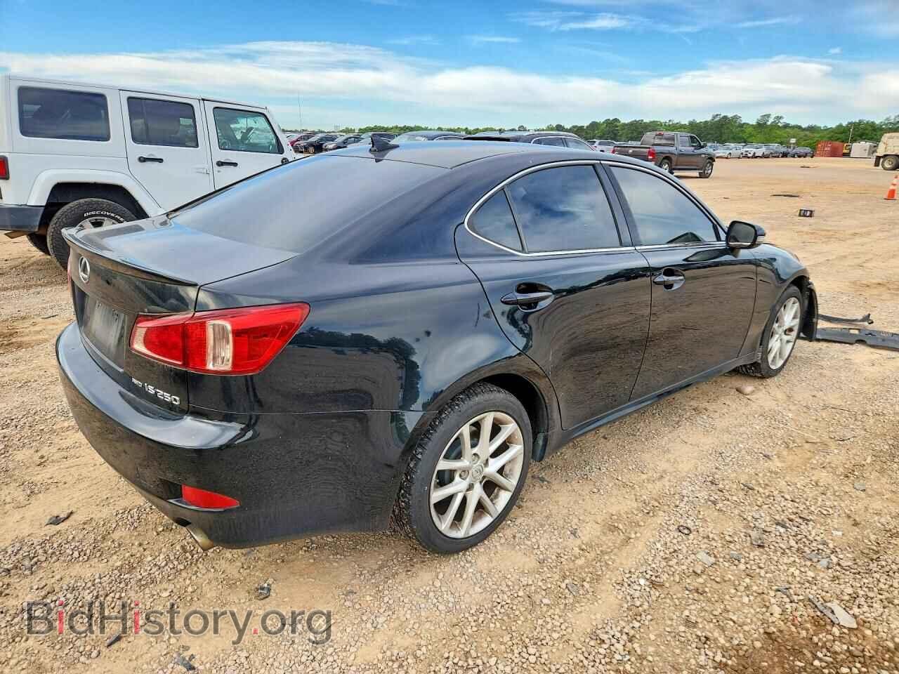 2011 LEXUS IS - VIN: JTHCF5C28B5051711 - Photo 3