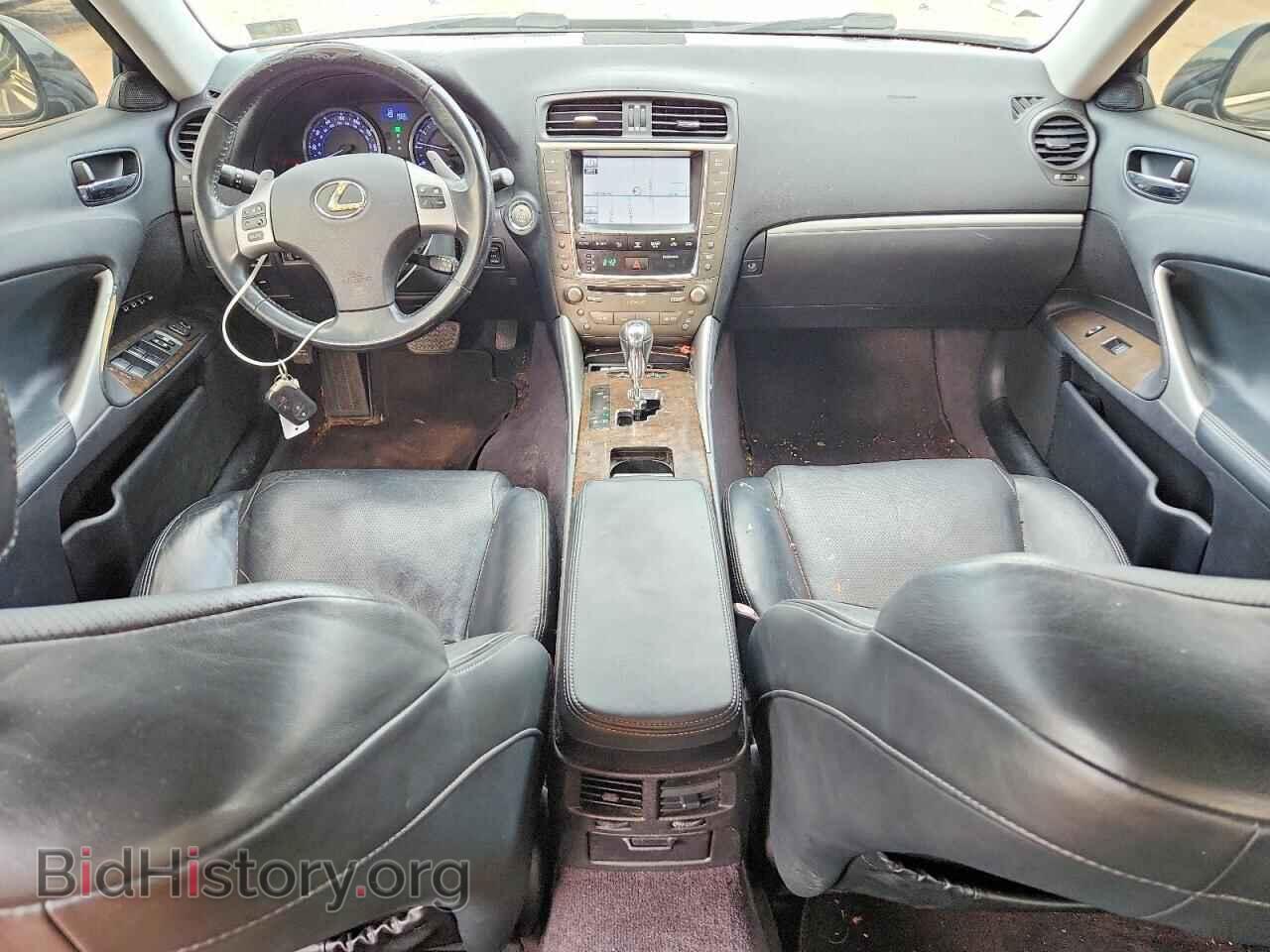 2011 LEXUS IS - VIN: JTHCF5C28B5051711 - Photo 8