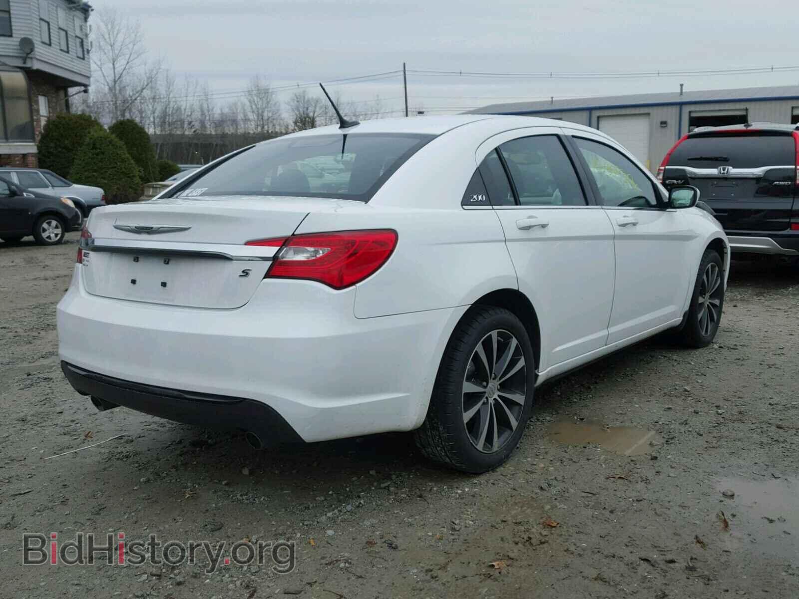 2013 CHRYSLER 200 - VIN: 1C3CCBBG3DN706838 - Фото 4
