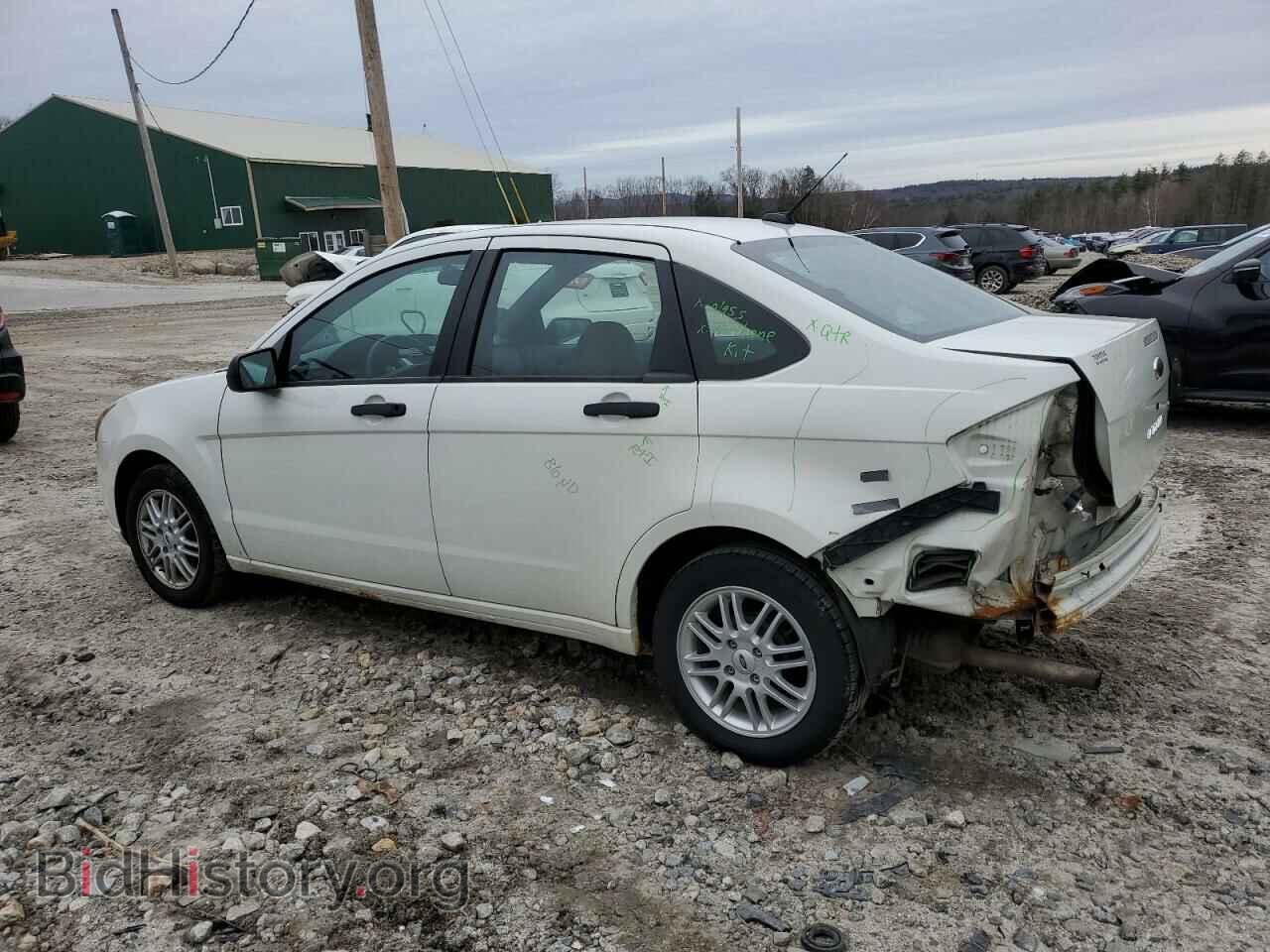 2009 FORD FOCUS - VIN: 1FAHP35N39W242544 - Фото 2