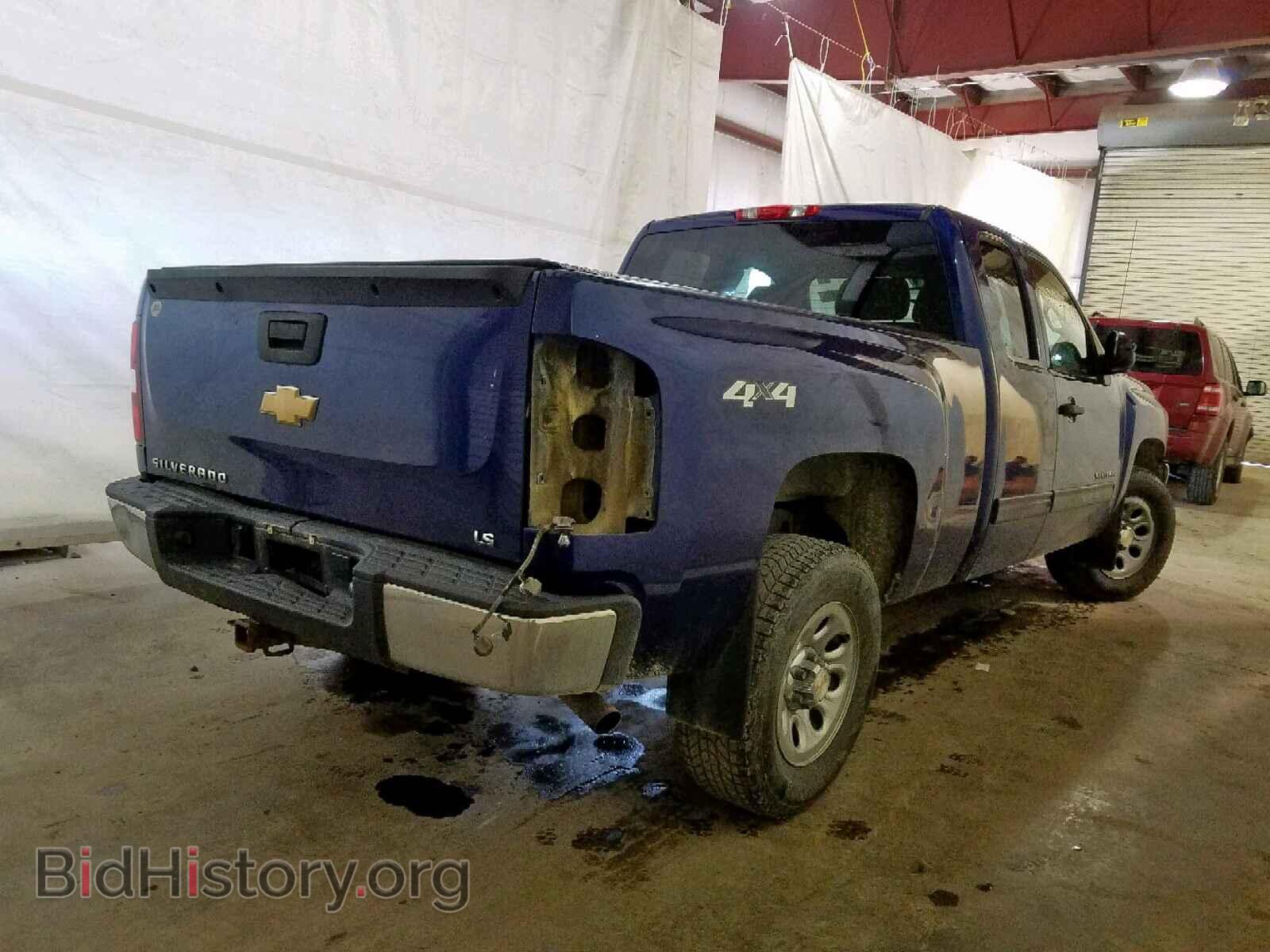 2013 CHEVROLET SILVERADO - VIN: 1GCRKREA4DZ282068 - Фото 4