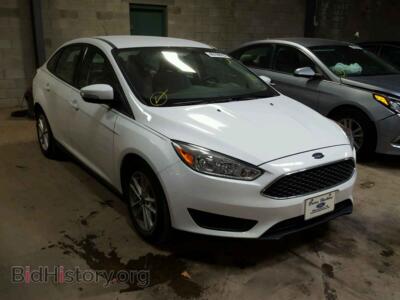 2015 Ford FOCUS Focus SE, white — VIN 1FADP3F24FL291428, Copart