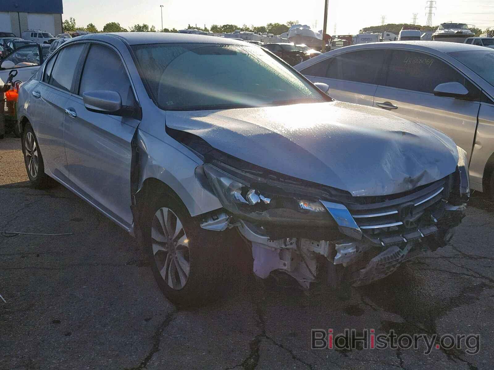 Photo 1HGCR2F35DA120863 - HONDA ACCORD LX 2013