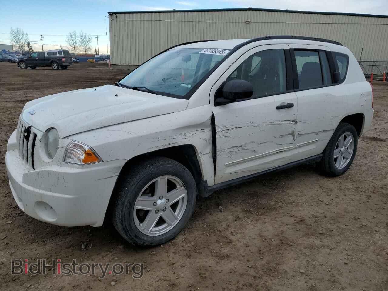 Фотография 1J4FT47A99D229686 - JEEP COMPASS 2009