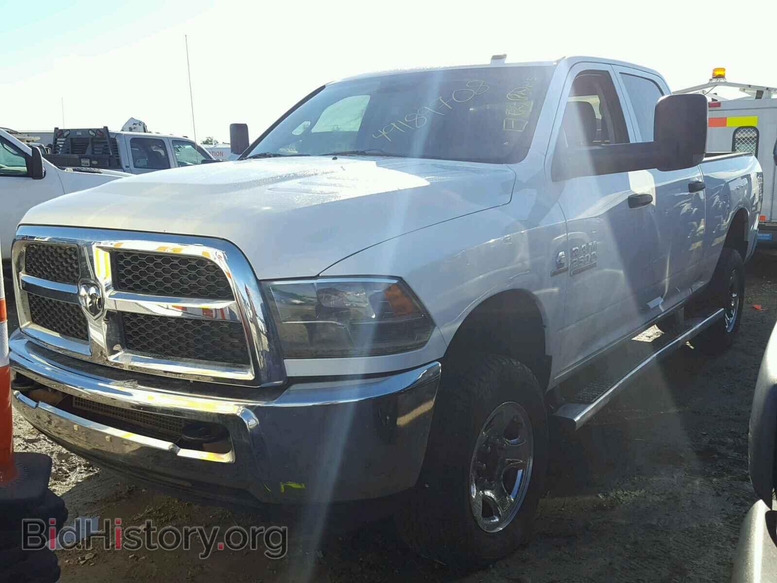 2013 RAM 2500 ST - VIN: 3C6UR5CL0DG532240 - Фото 2