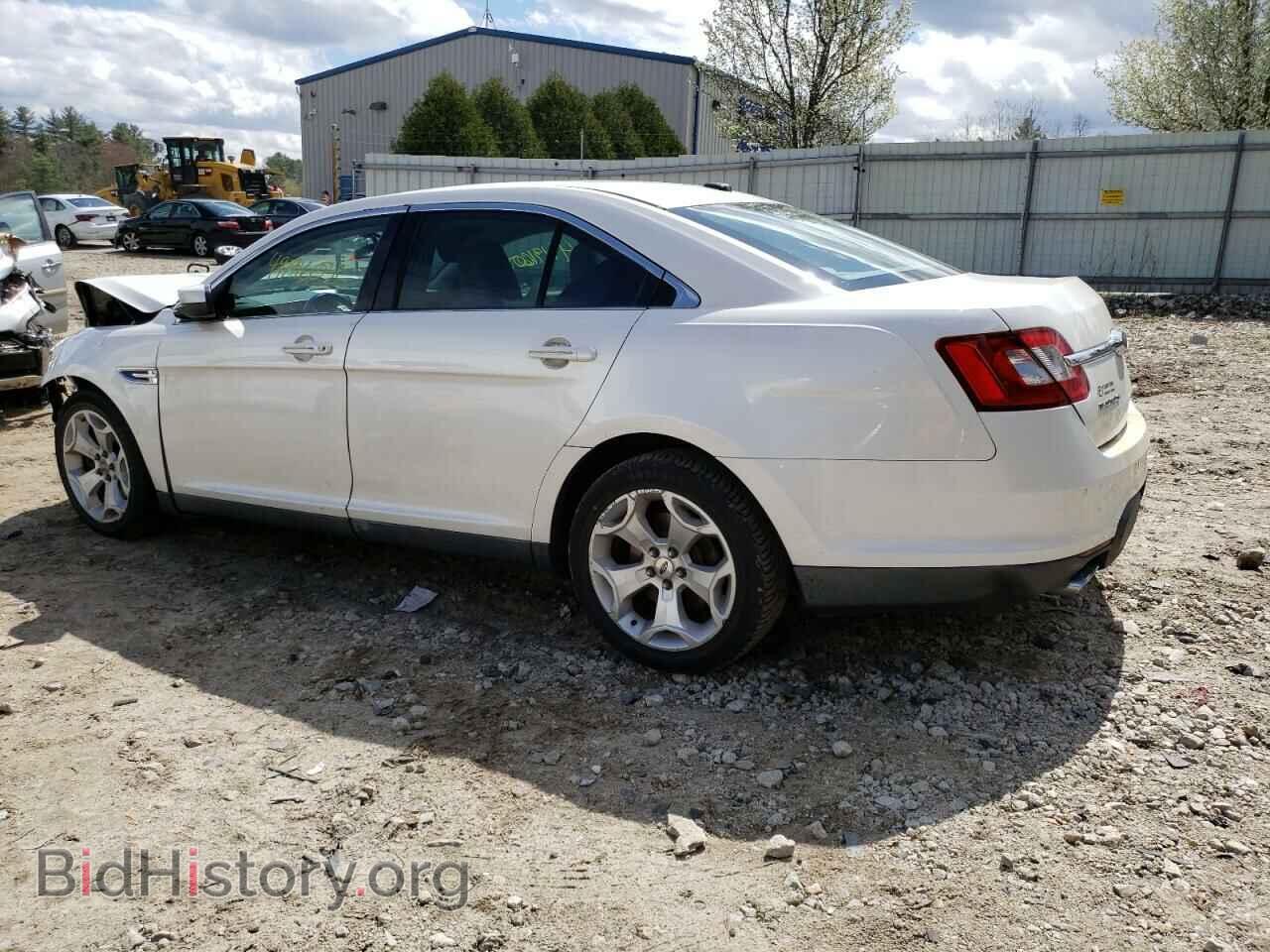2011 FORD TAURUS - VIN: 1FAHP2HW1BG134602 - Фото 2
