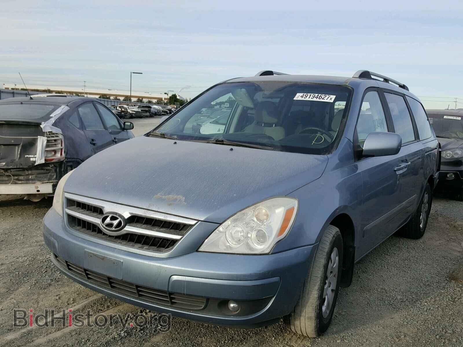 2007 HYUNDAI ENTOURAGE - VIN: KNDMC233476041264 - Фото 2