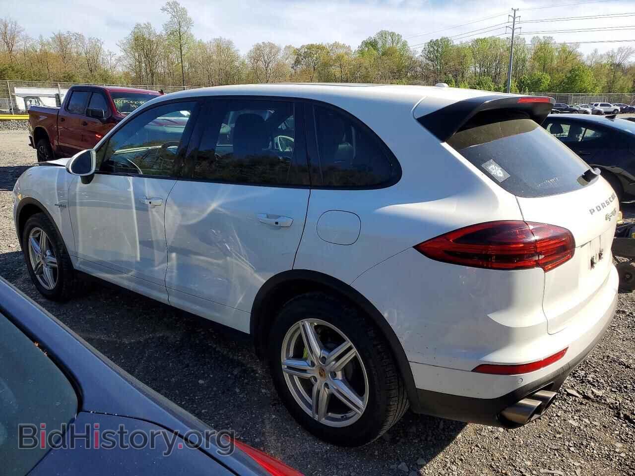 2016 PORSCHE CAYENNE - VIN: WP1AE2A28GLA17539 - Фото 2