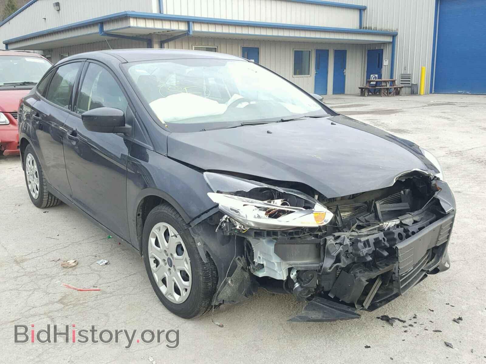 Photo 1FAHP3F24CL399870 - FORD FOCUS 2012