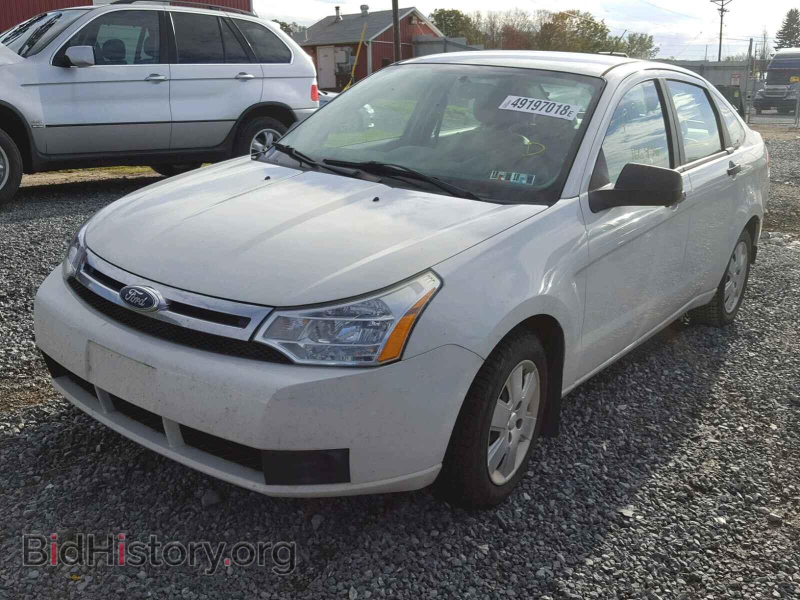 2011 FORD FOCUS - VIN: 1FAHP3EN1BW201240 - Фото 2