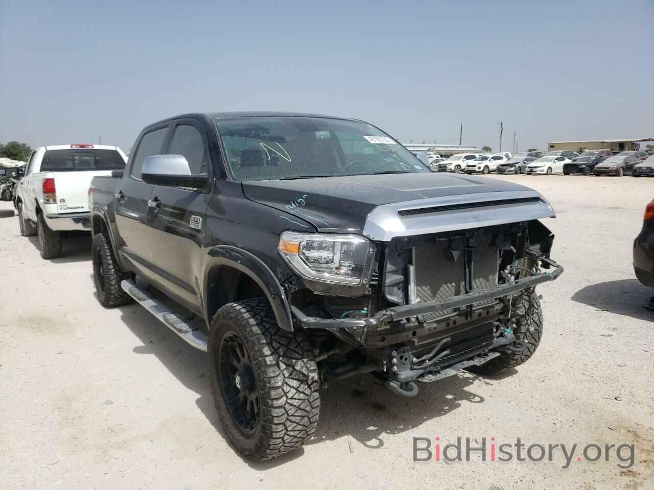 Фотография 5TFAY5F13LX898969 - TOYOTA TUNDRA 2020